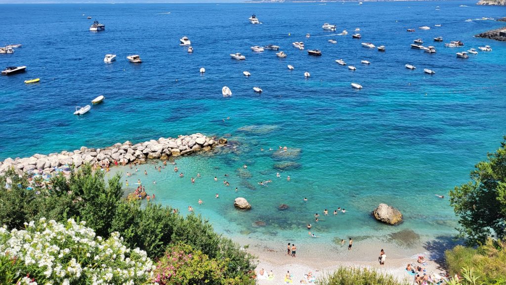 best time to travel to italy